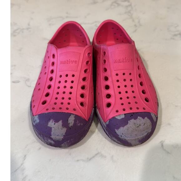 Native pink purple marbled shoes water shoes size C9 summer play vacation - Picture 4 of 7